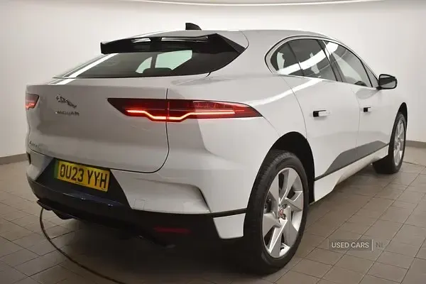 Begagnad Jaguar I-Pace SE 294 kW (400 HK) 2023 Vit SUV