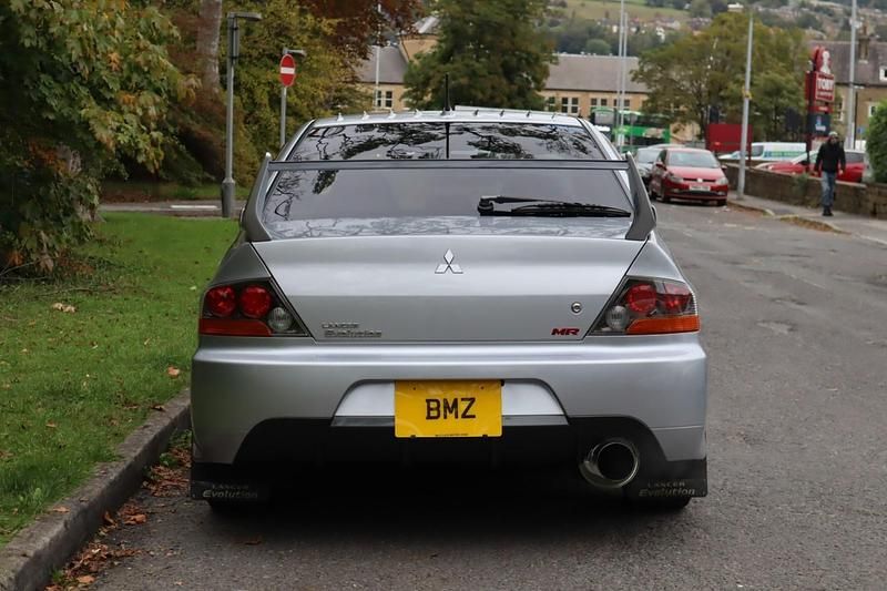 Used Mitsubishi Lancer 2006 Silver Sedan