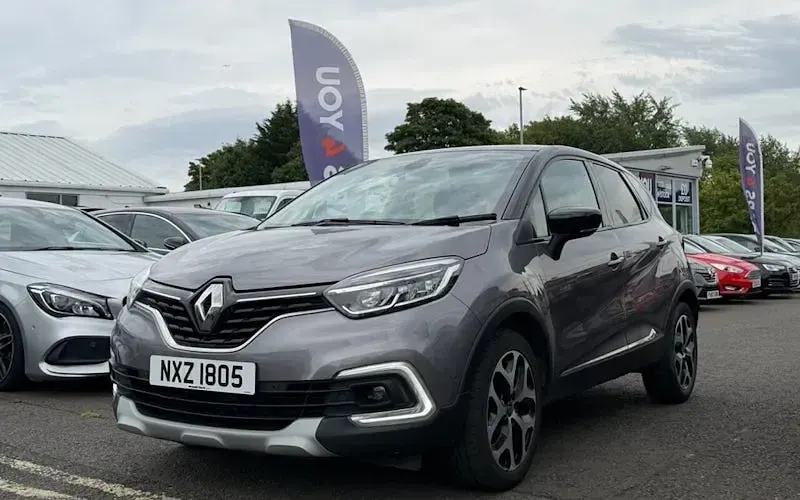 Used Renault Captur GT-Line 90 HP (66 kW) 2019 Grey SUV
