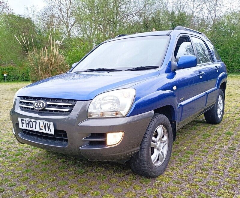 Blue Used 2007 Kia Sportage SUV | £2,500 (A bit pricey) - Image 1/4