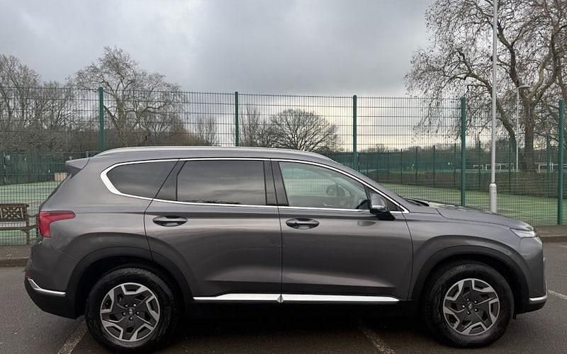 Used Hyundai Santa Fe Premium 230 HP (169 kW) 2024 SUV