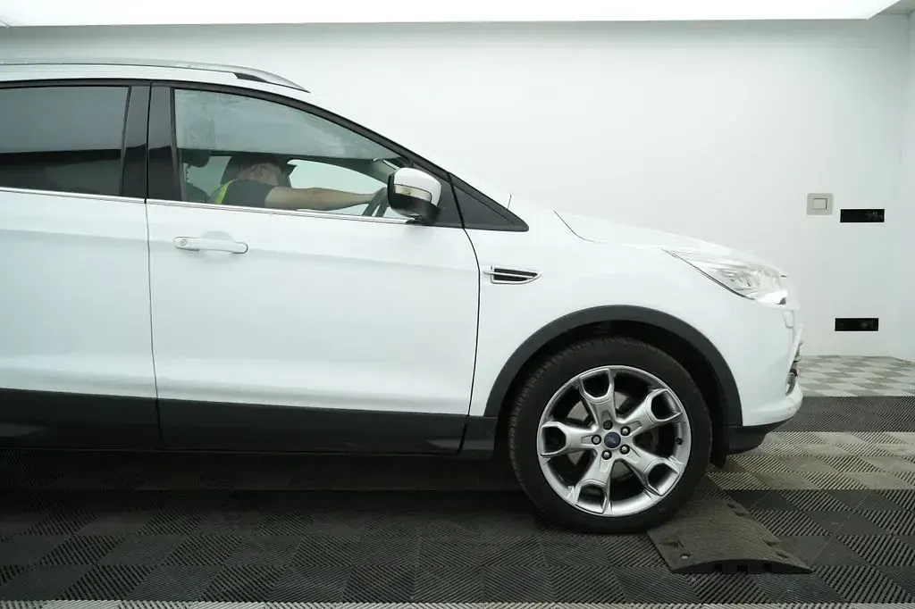 Used Ford Kuga Titanium X 180 HP (132 kW) 2016 White SUV