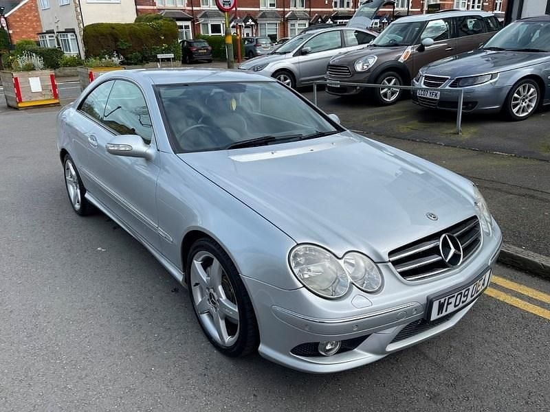 Used Mercedes CLK220 2009 Silver Coupe