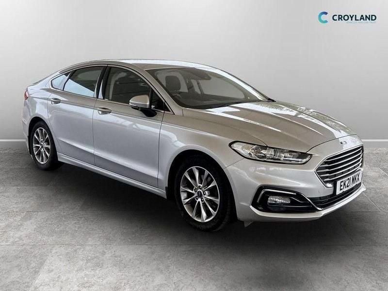 Used Ford Mondeo Zetec 150 HP (110 kW) 2021 Silver Hatchback