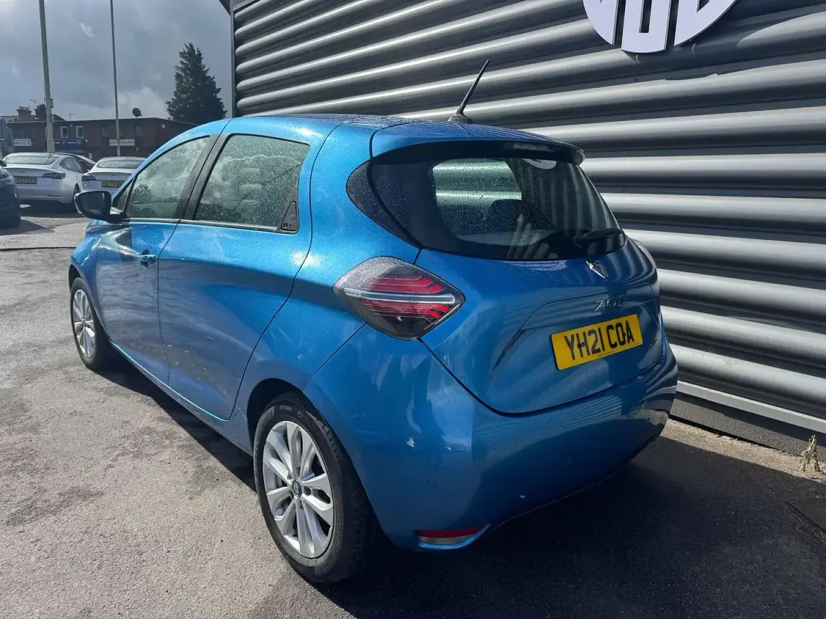 Używany Renault Zoe Iconic 100 kW (136 KM) 2021 Niebieski Hatchback