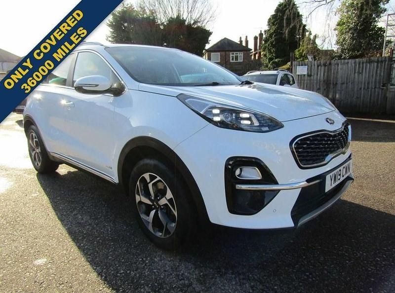 Used Kia Sportage 130 HP (95 kW) 2019 White SUV