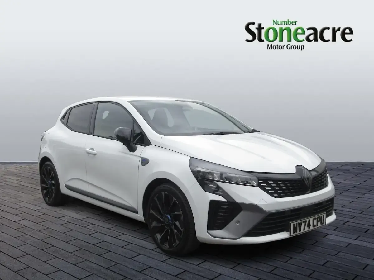 Used Renault Clio Esprit Alpine 90 HP (66 kW) 2024 Hatchback
