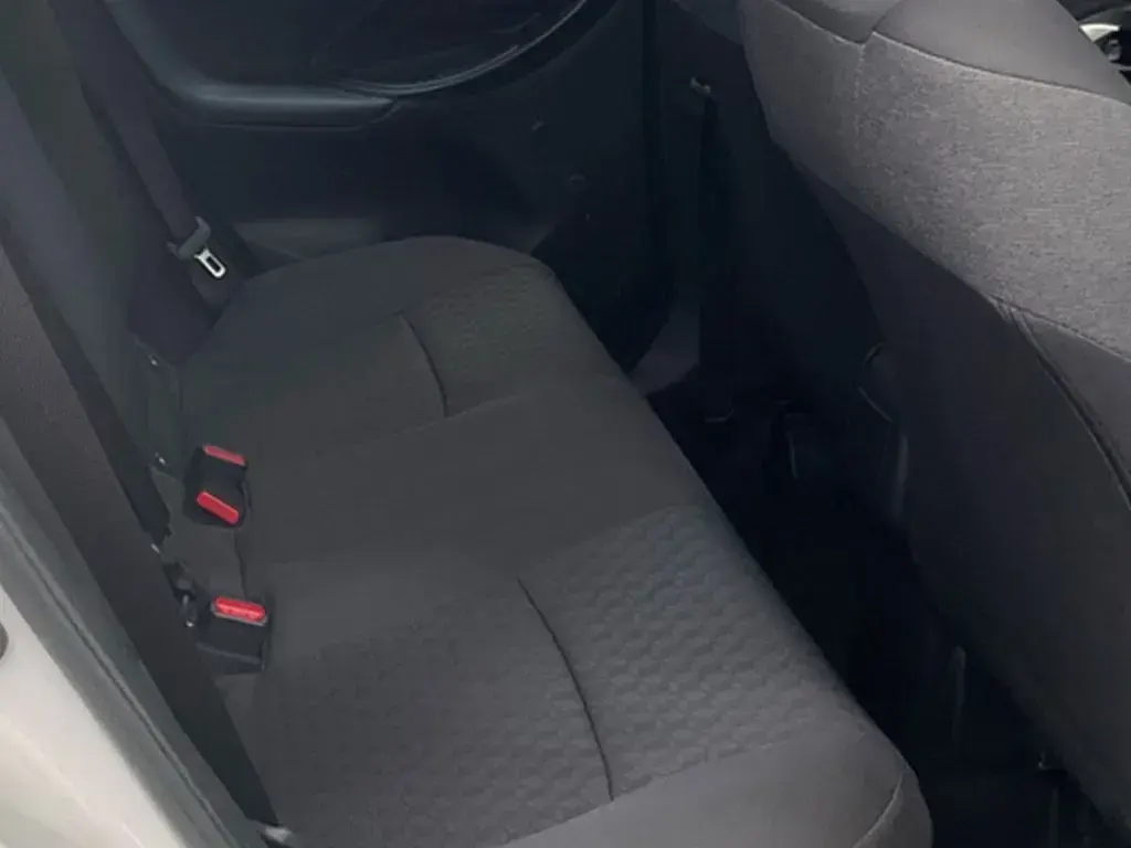 Used Toyota Yaris 2024 White Hatchback
