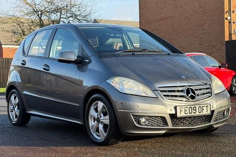 Grey Used 2009 Mercedes A180 Avantgarde Hatchback | £1,795 (Good price) - Image 1/1