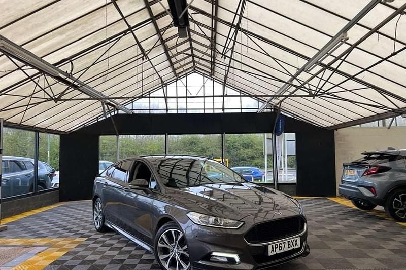 Used Ford Mondeo ST-Line X 210 HP (154 kW) 2017 Grey Hatchback