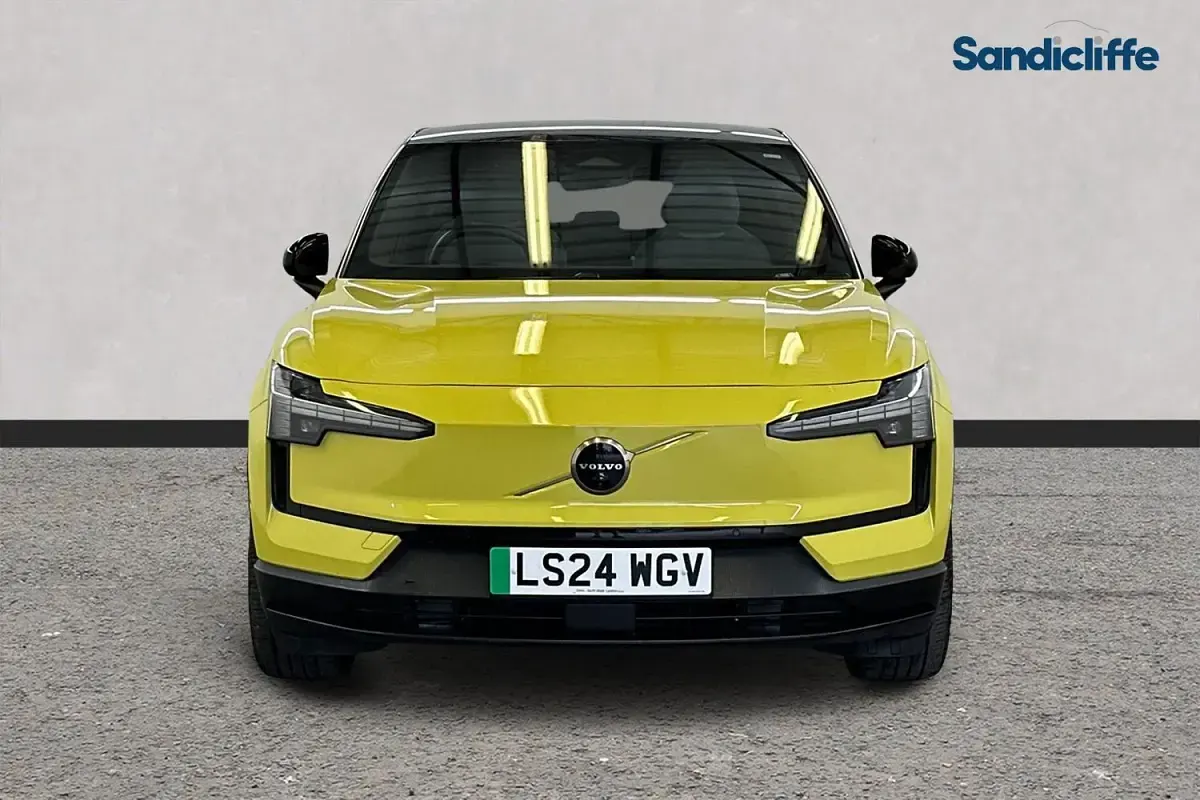 Used Volvo EX30 Ultra 200 kW (272 HP) 2024 Yellow SUV