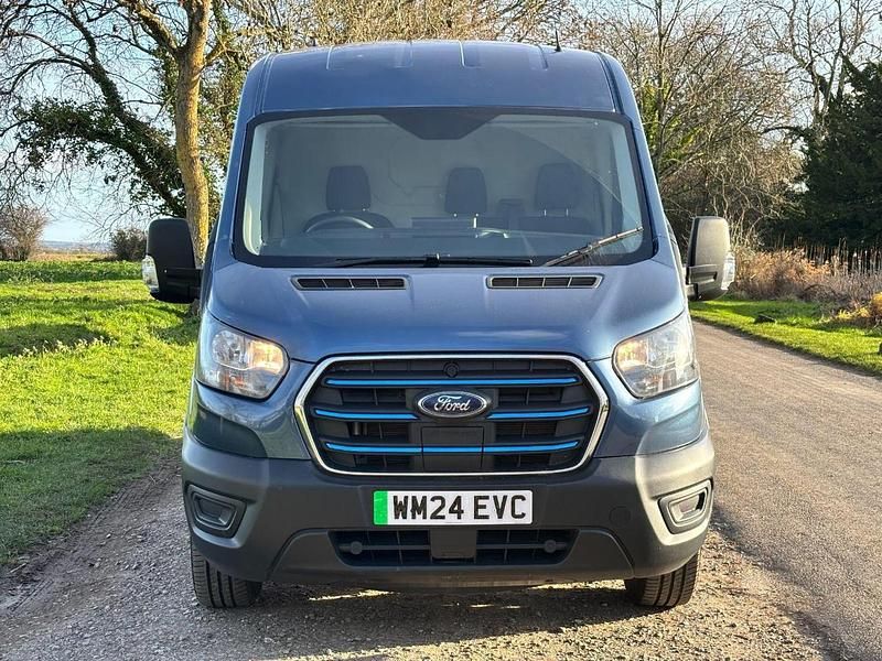 Used Ford E-Transit 133 kW (181 HP) 2024 Blue Van