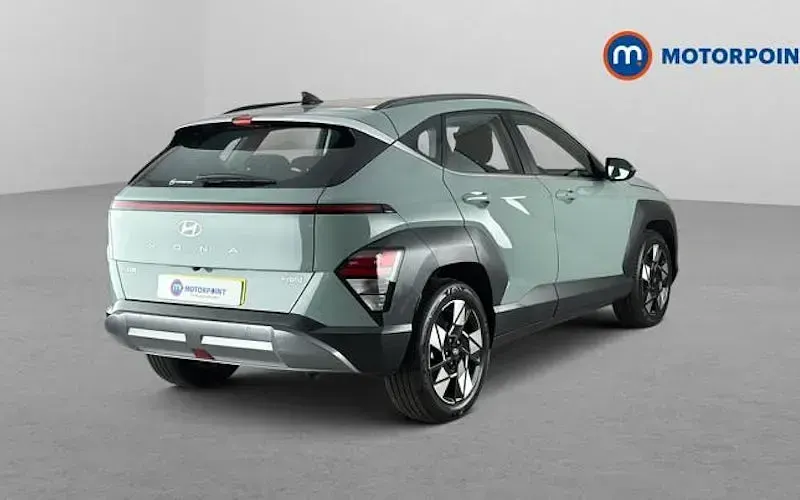 Used Hyundai Kona Advanced 137 HP (100 kW) 2026 Green SUV