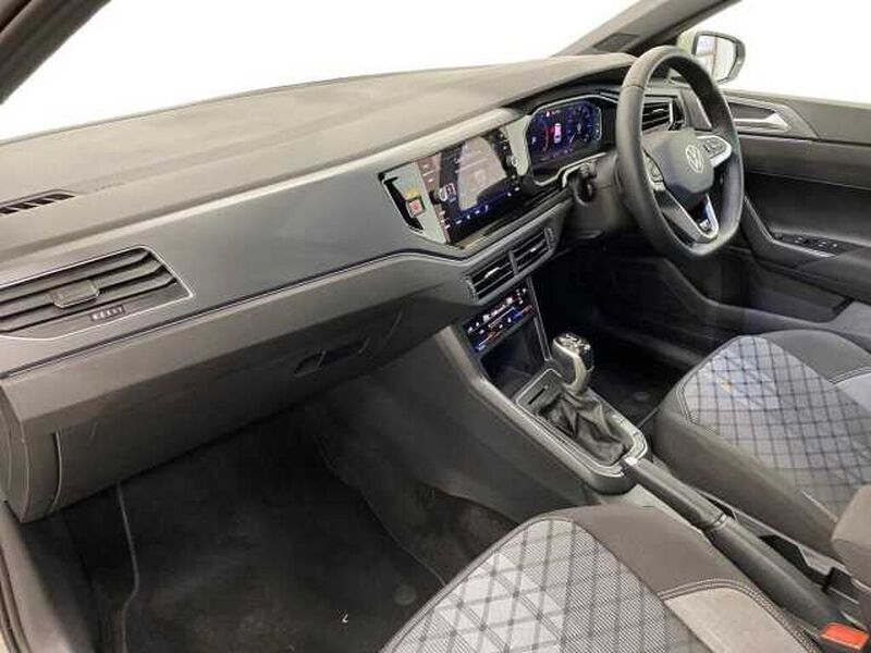 Used VW Polo R-line 95 HP (69 kW) 2023 Grey Hatchback