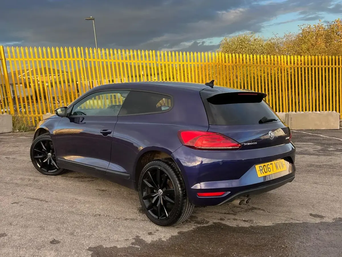 Used VW Scirocco Black Edition 147 HP (108 kW) 2017 Mauve/purple Coupe