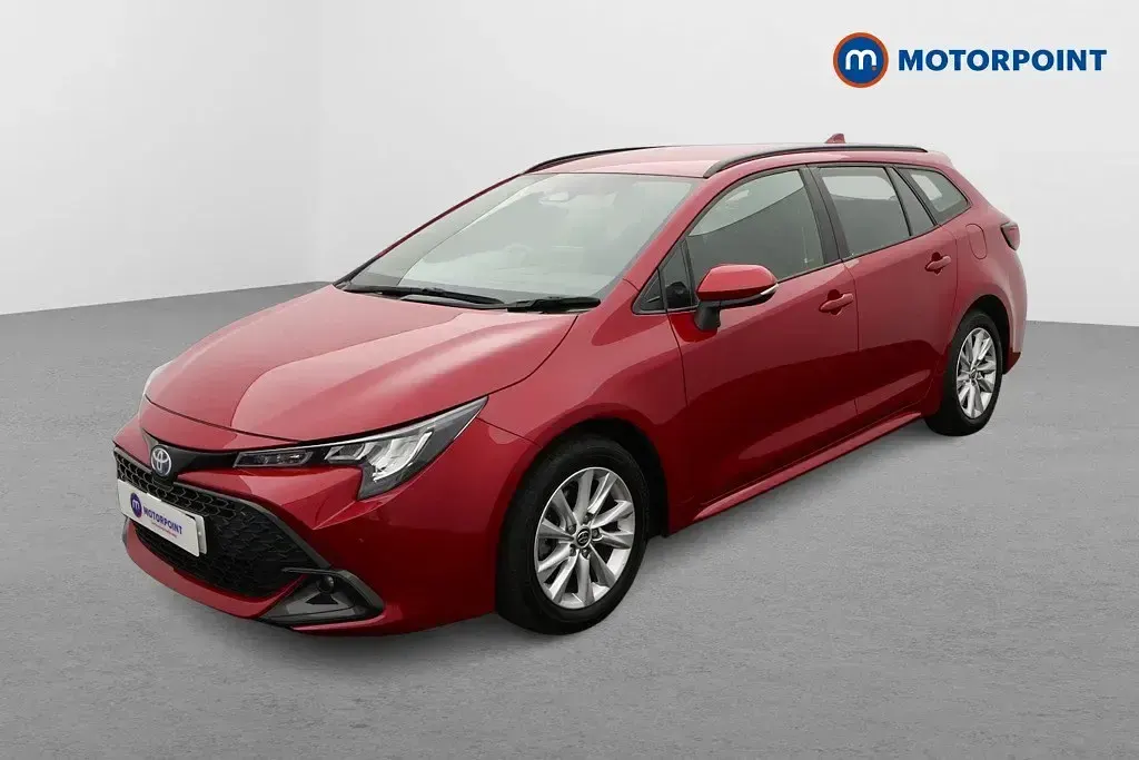 Usado Toyota Corolla 2024 Rojo Familiar