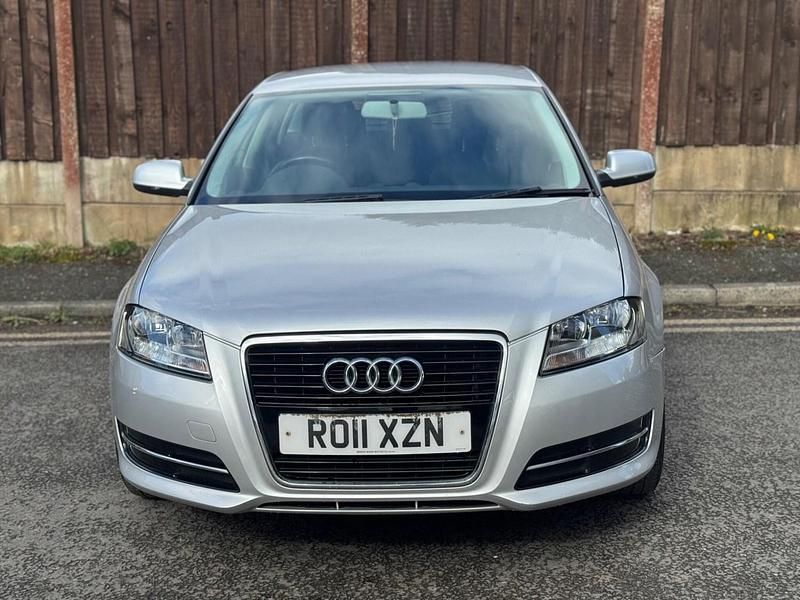 Used Audi A3 Sportback 102 HP (75 kW) 2011 Silver Hatchback