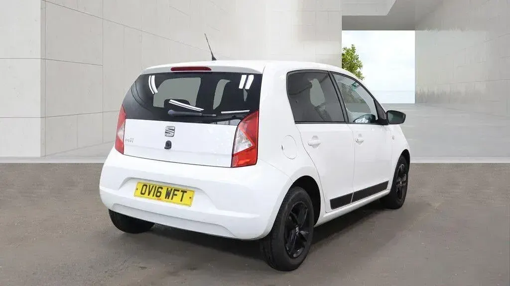 Used Seat Mii Design 2016 White Hatchback