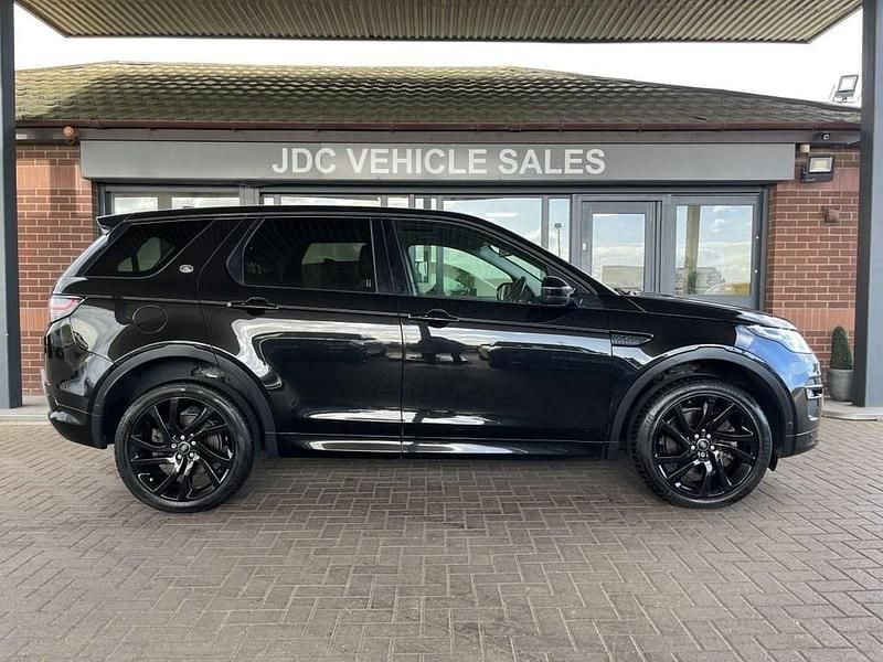 Used Land Rover Discovery Sport HSE Dynamic 240 HP (176 kW) 2018 Black SUV