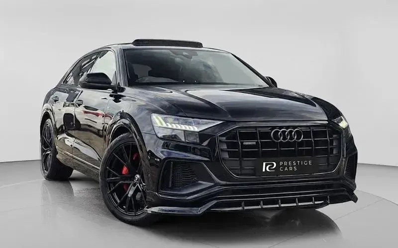 Usado Audi Q8 Black Edition 286 CV (210 kW) 2023 SUV