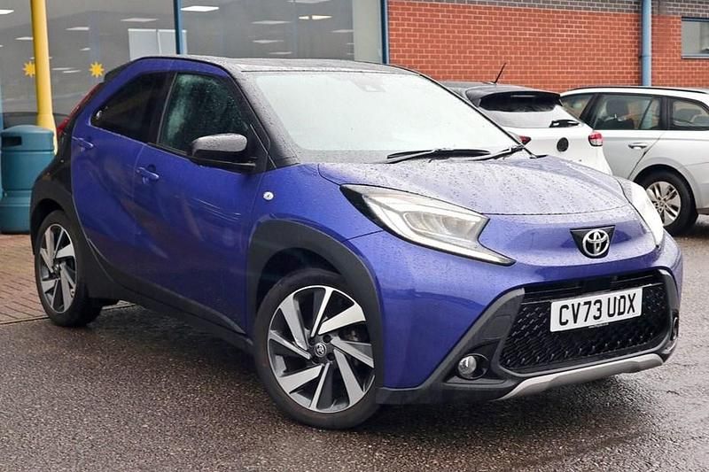 Used Toyota Aygo X 72 HP (52 kW) 2023 SUV