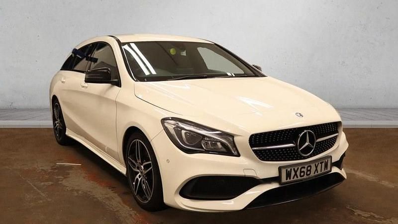 Used Mercedes CLA220 AMG line 2018 White Sedan
