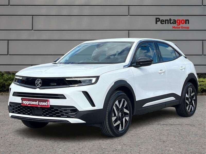 Used Vauxhall Mokka Design Edition 100 kW (136 HP) 2024 White SUV