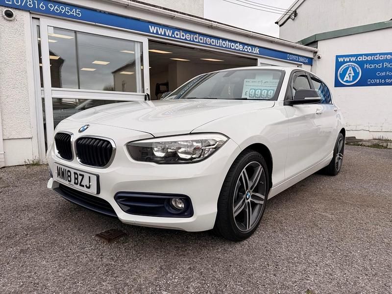 Used BMW 118 Sport Line 2018 White Hatchback