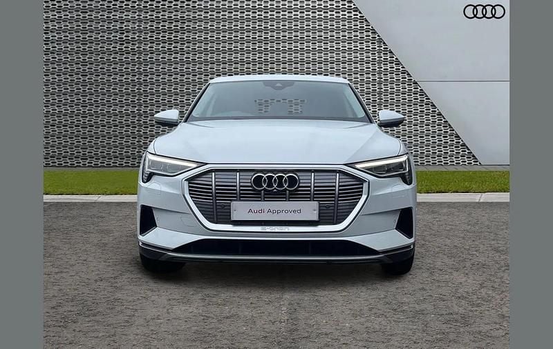 Used Audi e-tron Sportback Advanced 230 kW (313 HP) 2022 White SUV