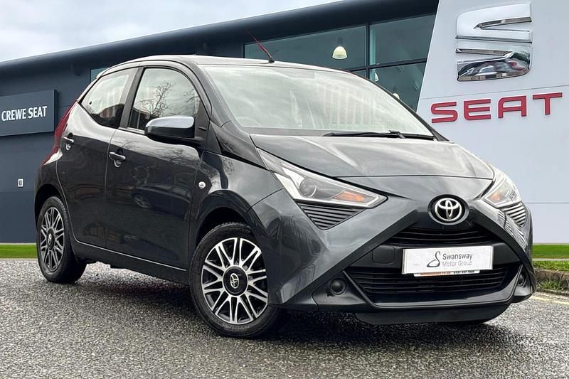 Used Toyota Aygo X-play 2019 Grey Hatchback