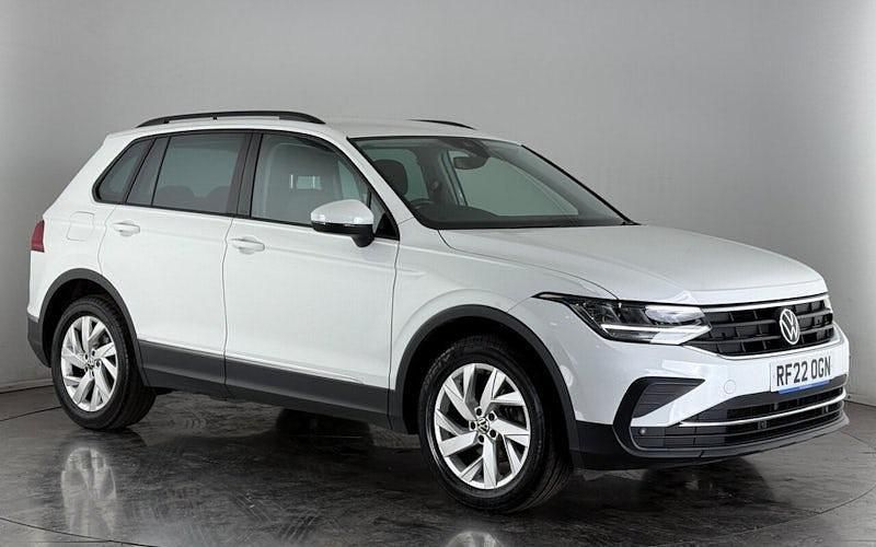 White Used 2022 VW Tiguan Life SUV | £17,250 (Super price) - Image 1/3