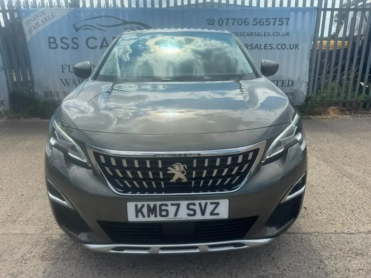 Used Peugeot 3008 Allure 118 HP (86 kW) 2017 Grey SUV