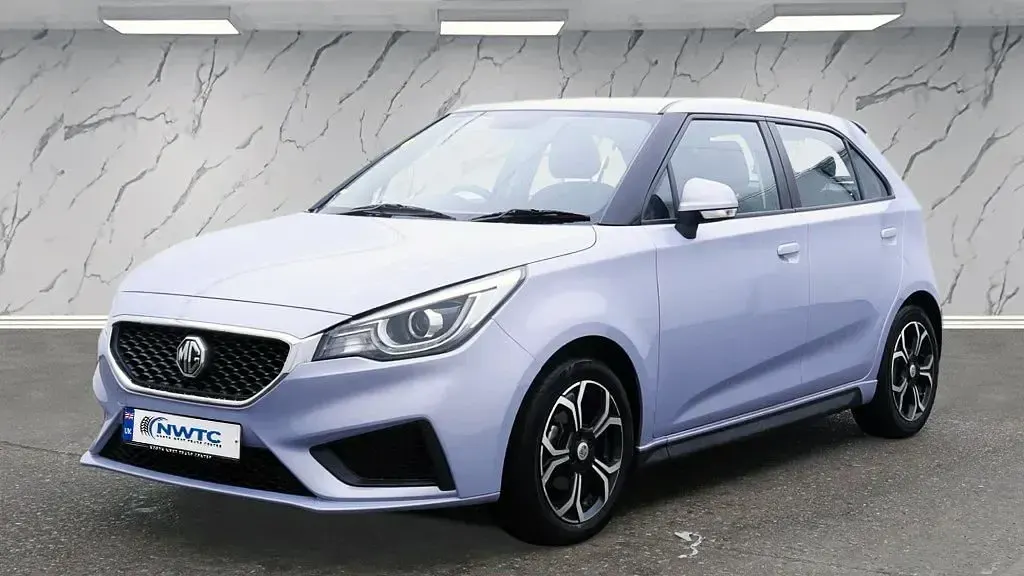 Used MG MG3 Excite 106 HP (77 kW) 2022 Silver Hatchback