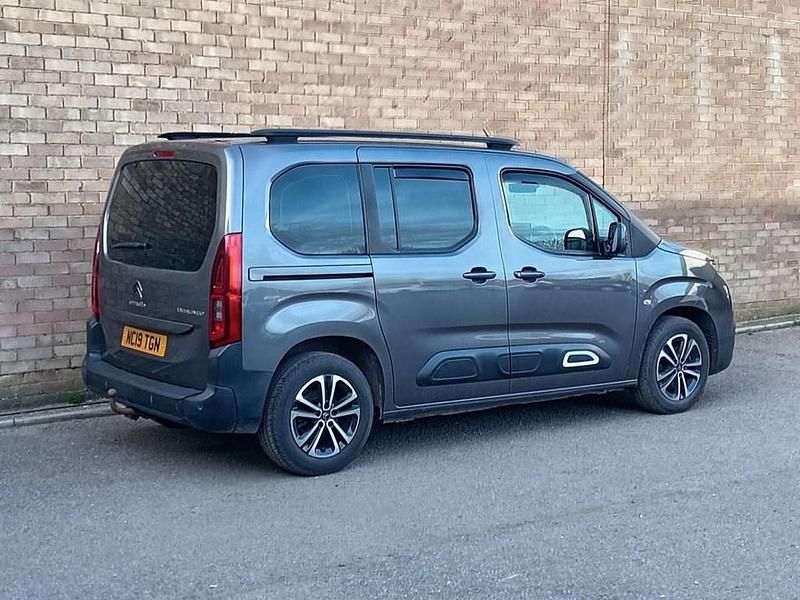 Used Citroën Berlingo Flair 130 HP (95 kW) 2019 Grey MPV
