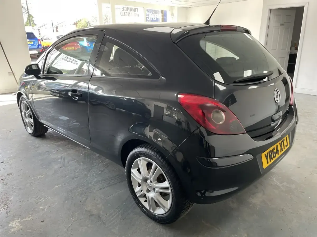 Usado Vauxhall Corsa Excite 2014 Preto Citadino