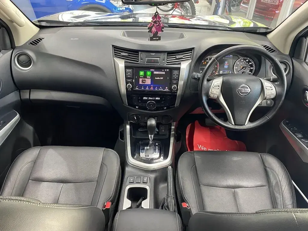 Used Nissan Navara Tekna 190 HP (139 kW) 2019 Blue Pickup