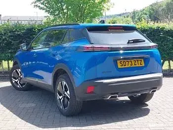 Used Peugeot 2008 Allure 131 HP (96 kW) 2023 Blue SUV