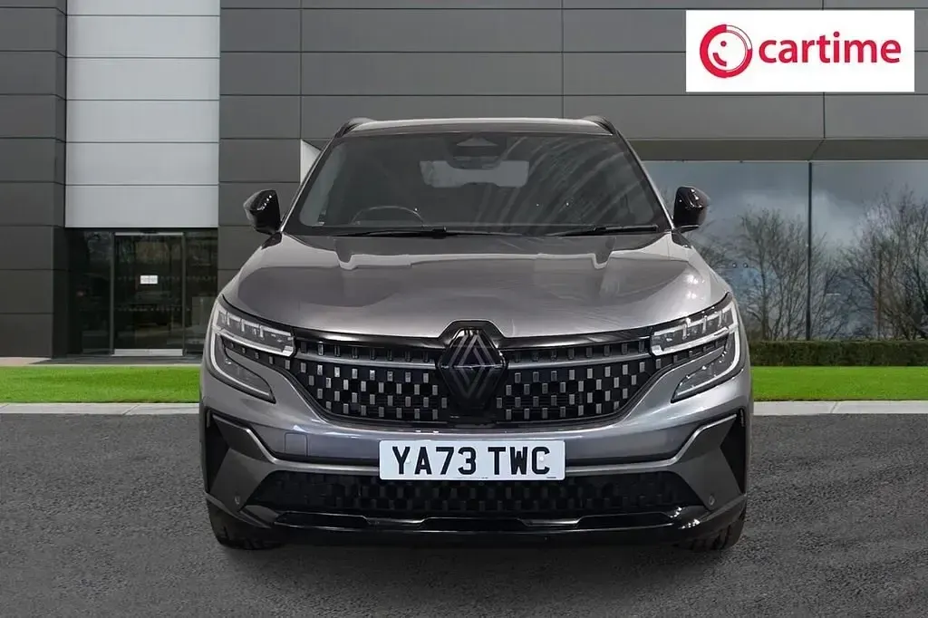 Usado Renault Austral Techno Esprit Alpine 200 HP (147 kW) 2024 Cinzento SUV