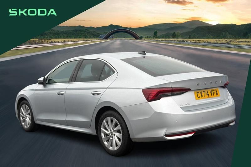 Used Skoda Octavia SE L 147 HP (108 kW) 2024 Silver Hatchback