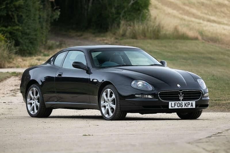Bentley dark blue Used 2006 Maserati 4200 GT Coupe | £12,000 - Image 1/4