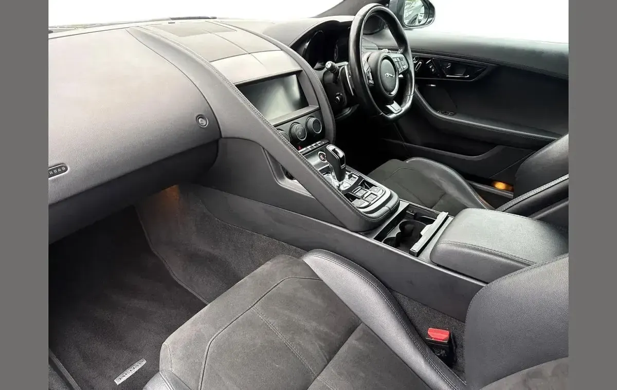 Used Jaguar F-Type R-Dynamic 300 HP (220 kW) 2018 Grey Cabriolet