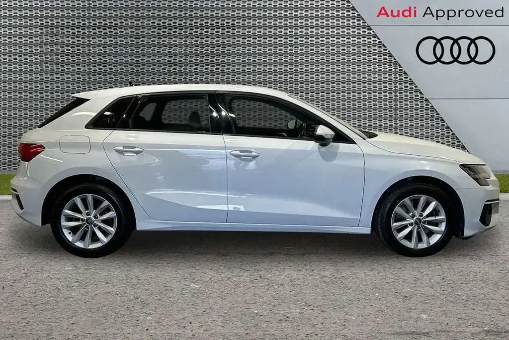 Used Audi A3 147 HP (108 kW) 2020 White Sedan