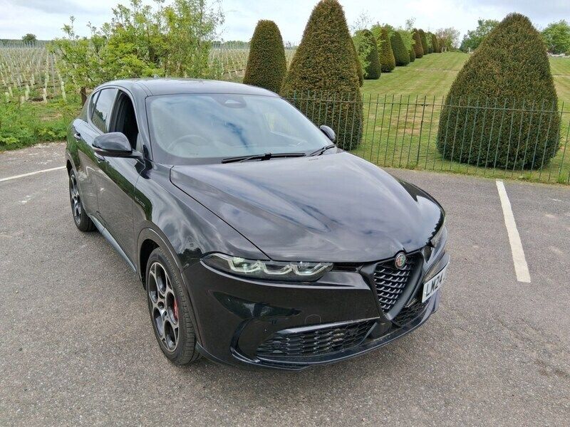 Black Used 2024 Alfa Romeo Tonale Sprint SUV | £21,995 - Image 1/4