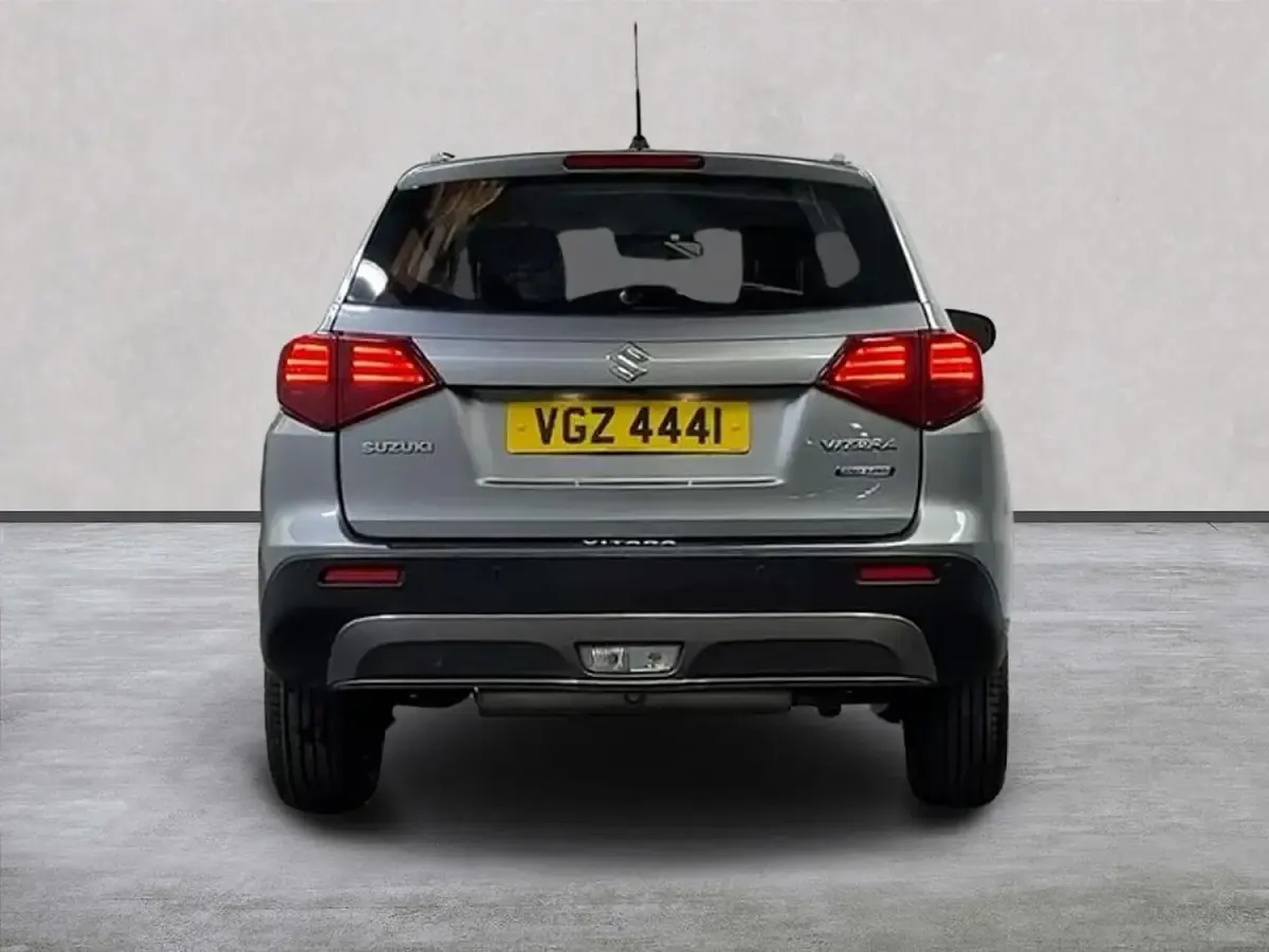Second-hand Suzuki Vitara SZ4 129 CP (94 kW) 2020 Gri SUV