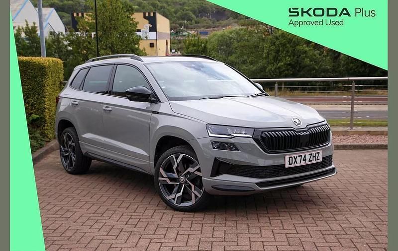 Meteor grey Used 2024 Skoda Karoq SportLine SUV | £28,000 (Fair price) - Image 1/4