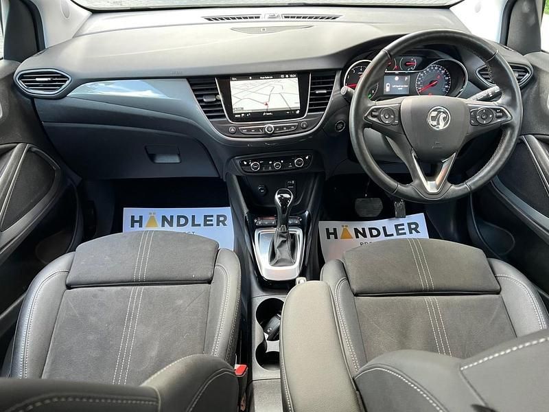 Used Vauxhall Crossland Ultimate 130 HP (95 kW) 2024 White SUV