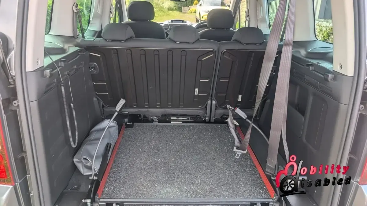 Used Peugeot TePee 2018 Grey MPV