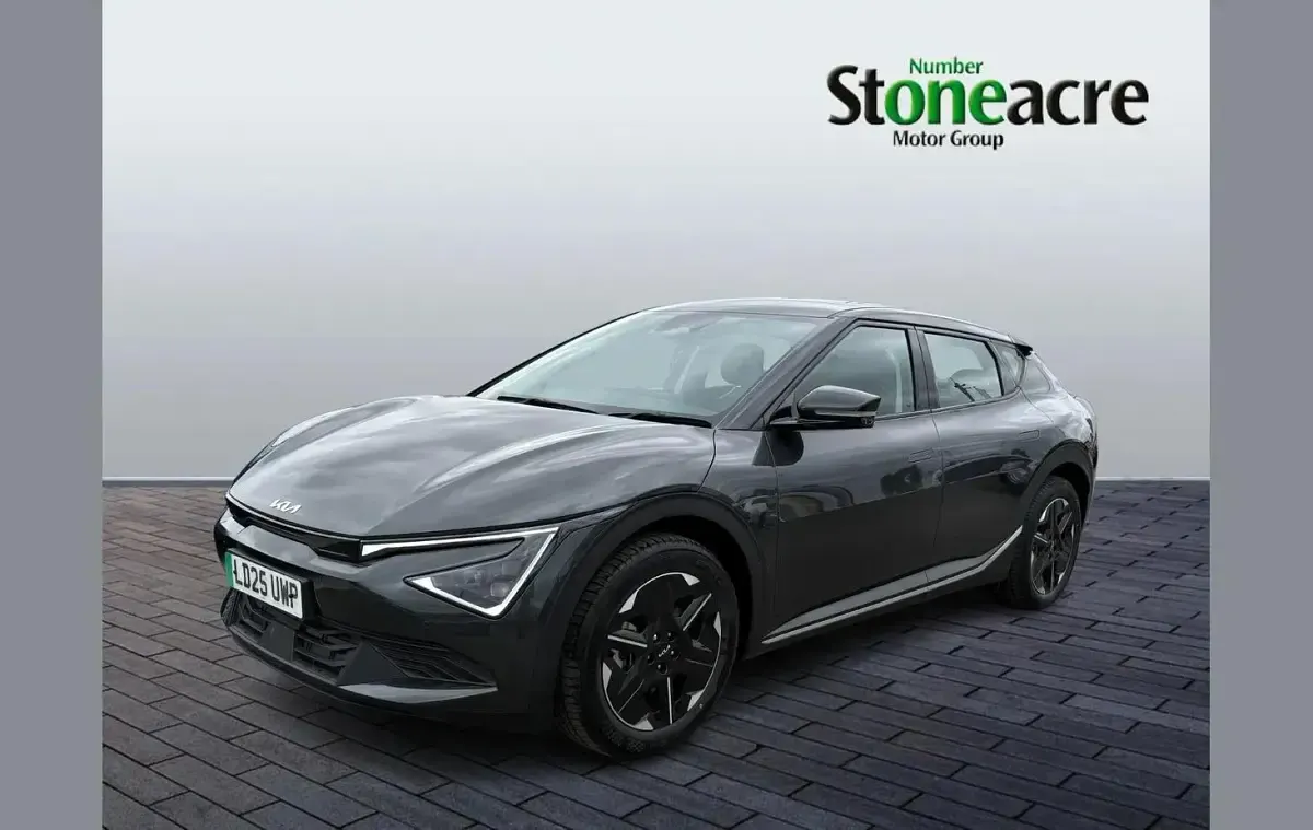 Used Kia EV6 125 kW (170 HP) 2025 Grey SUV