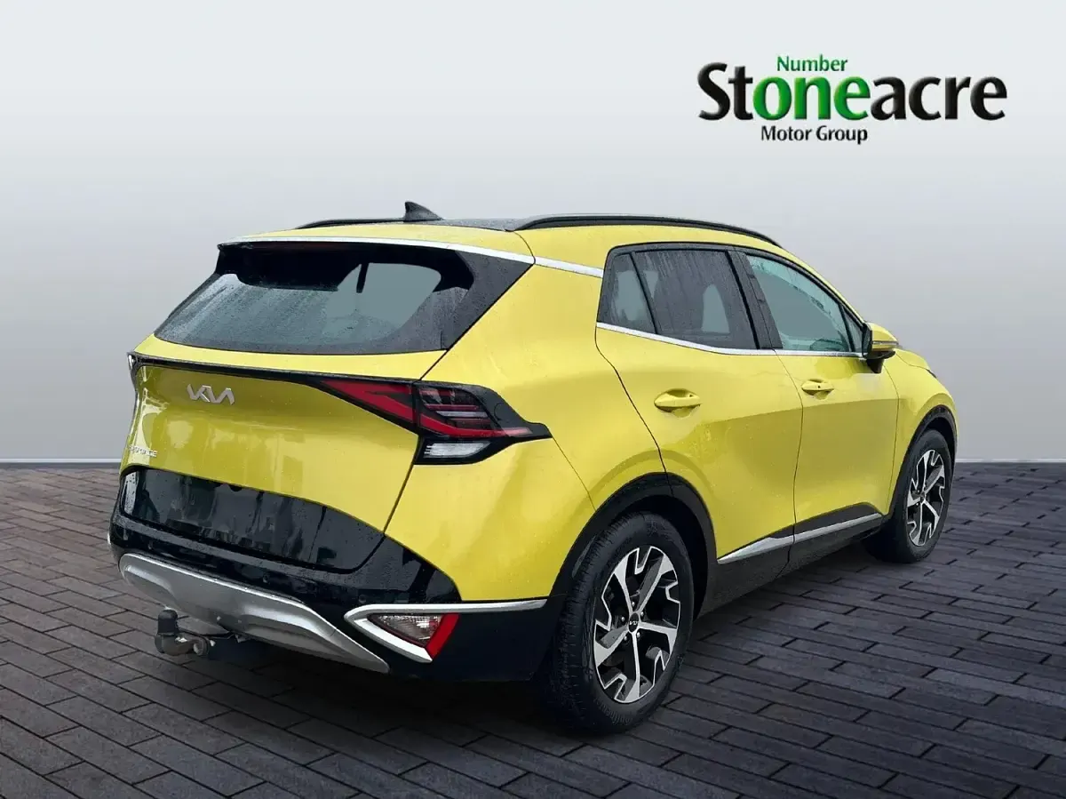 Used Kia Sportage 150 HP (110 kW) 2023 Yellow SUV
