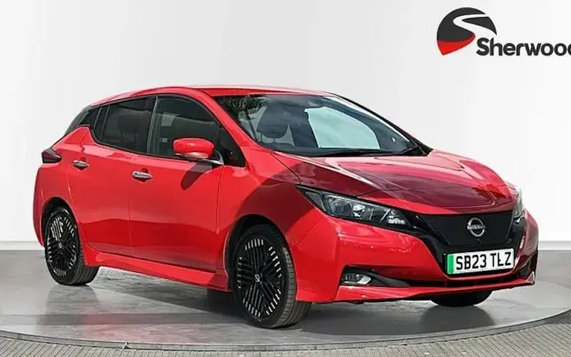 Used Nissan Leaf N-Connecta 110 kW (150 HP) 2025 Hatchback